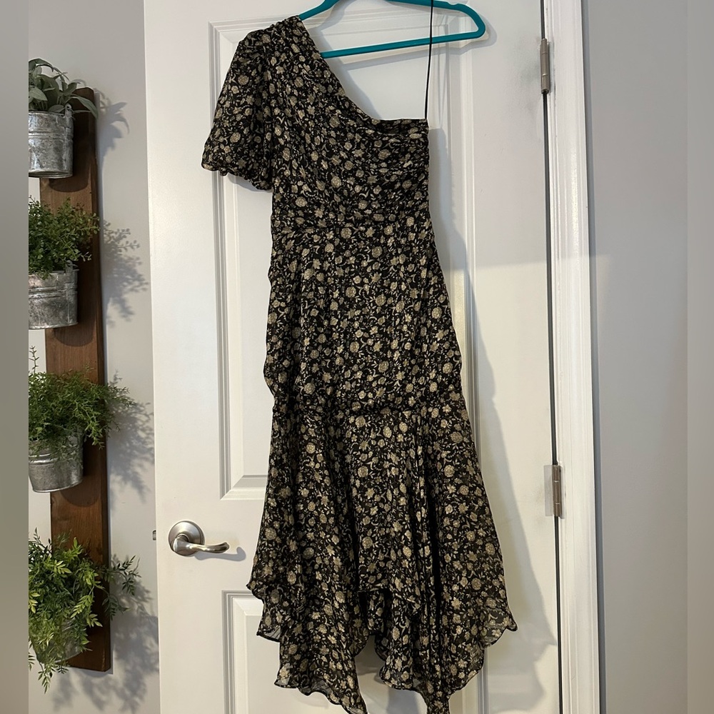 NWOT ASTR Floral One-Shoulder Dress